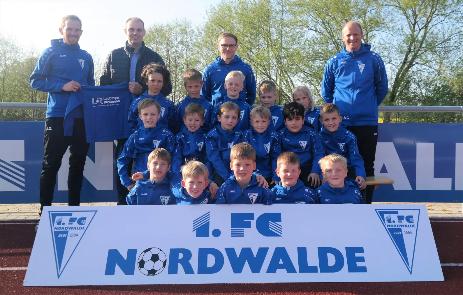 Neue Trainingsanzüge für die F3